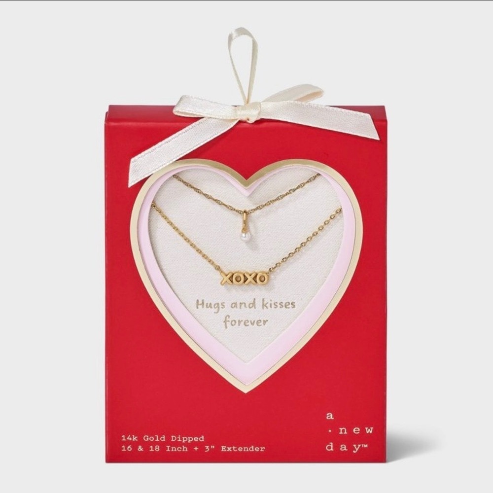A New Day 14k Gold Dipped XOXO and Pearl Layered Necklace Set 16-18 Inch New - Picture 3 of 6